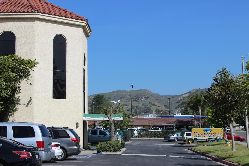 Ocean Gateway Inn Santa Paula Exterior photo